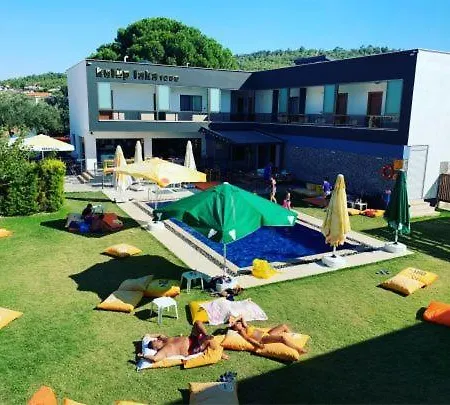 Kulup Laka 1969 Hotel Ayvalı